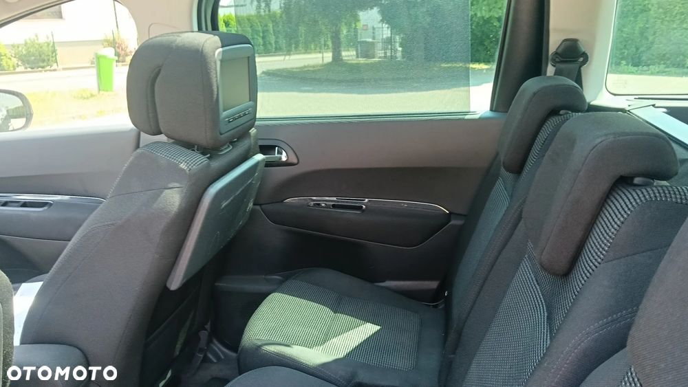 Peugeot 5008 2.0 HDi Family 7os - 22