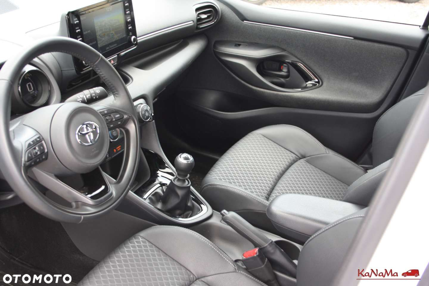 Toyota Yaris - 2