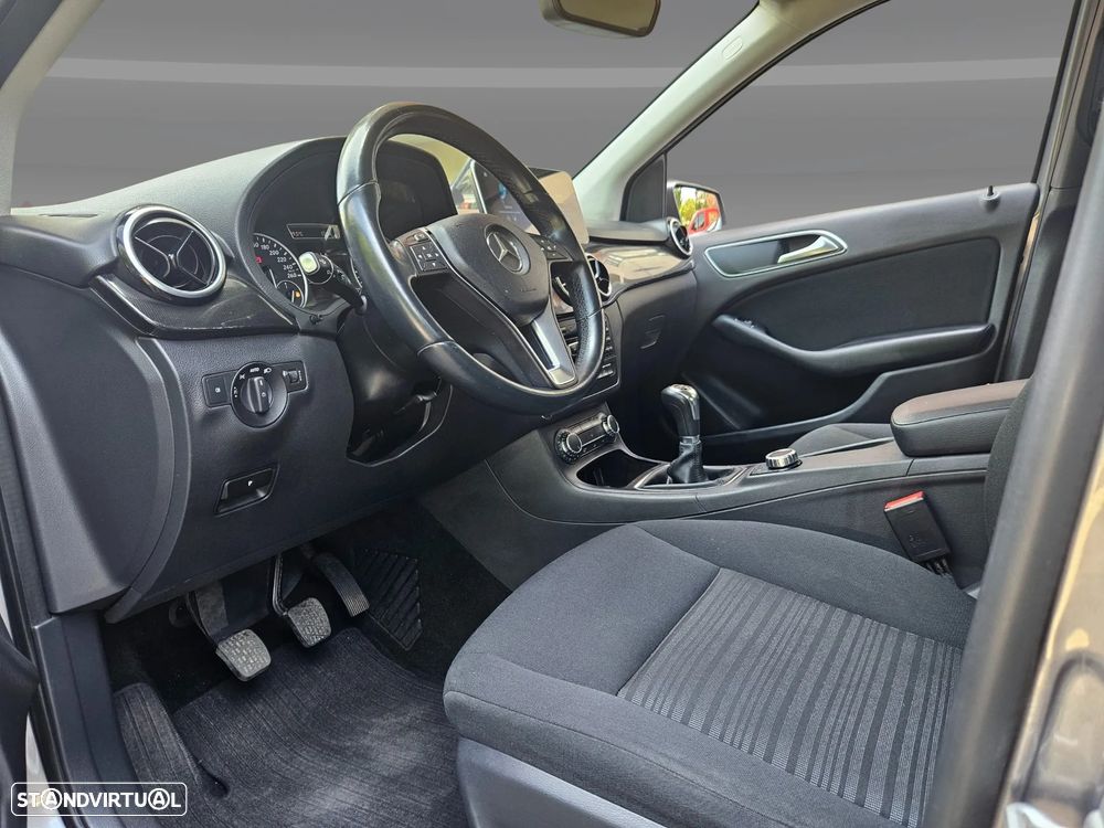 Mercedes-Benz B 180 CDI Style - 24