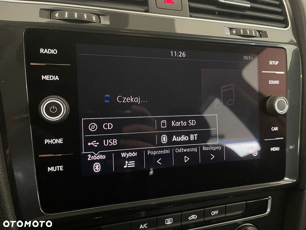 Volkswagen Golf 1.6 TDI BMT Comfortline - 17