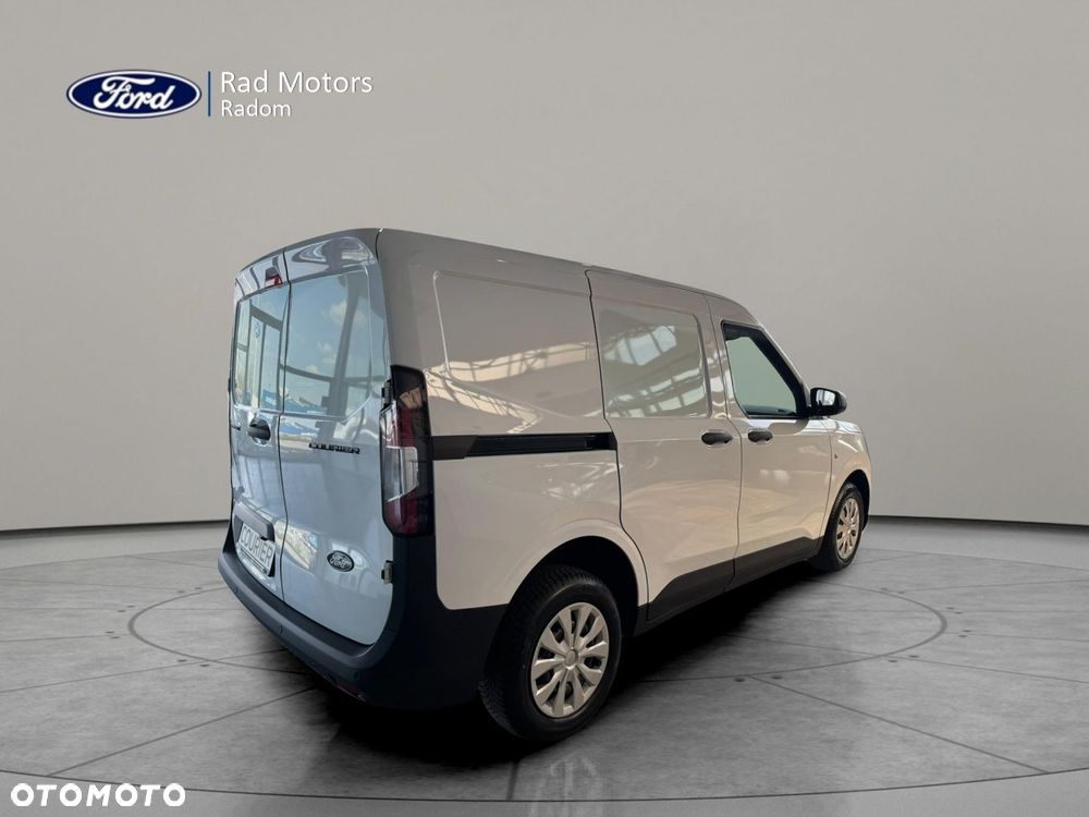Ford Transit Courier - 5