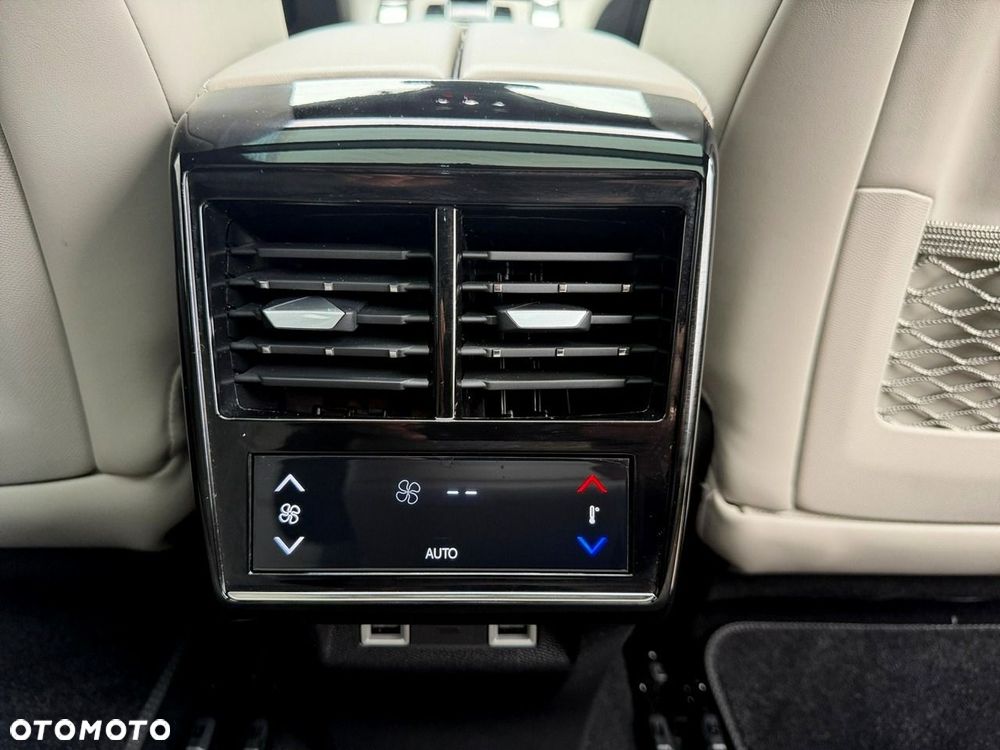 DS Automobiles DS 7 Crossback 2024