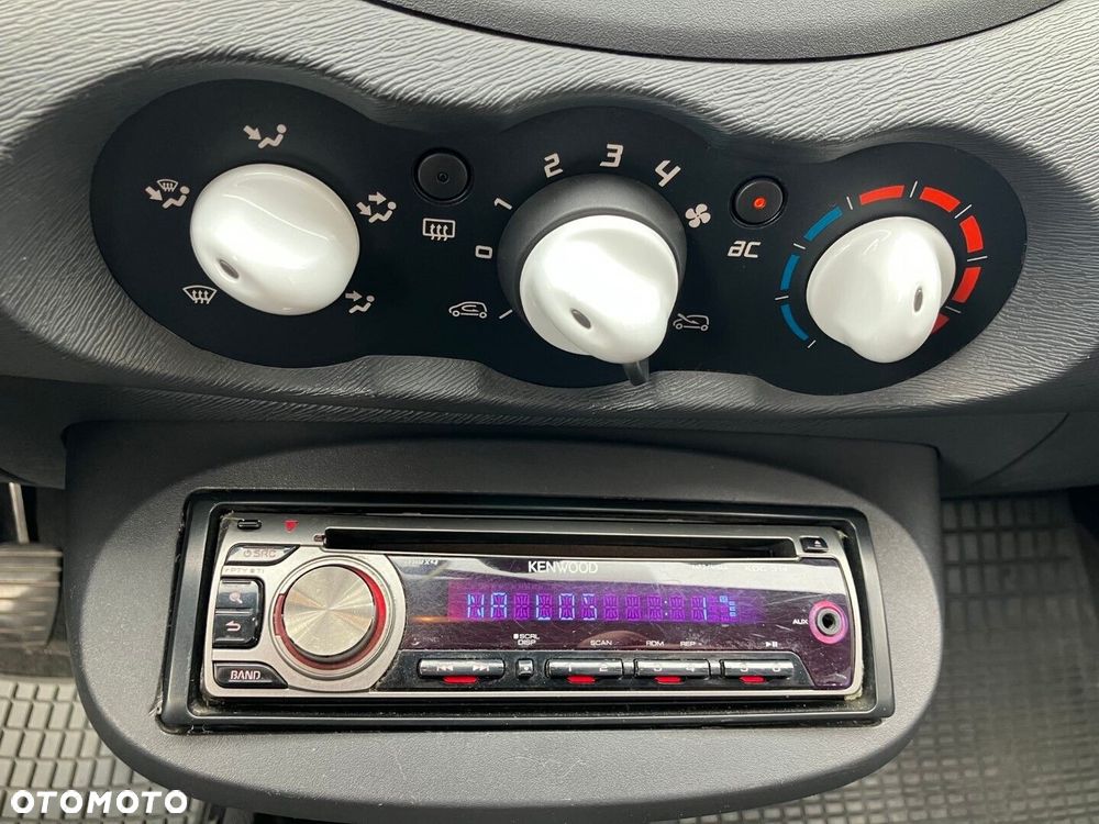 Renault Twingo 1.2 LEV 16V 75 Yahoo - 15