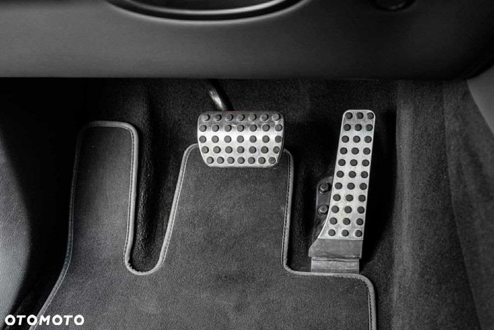 Mercedes-Benz GLE - 27