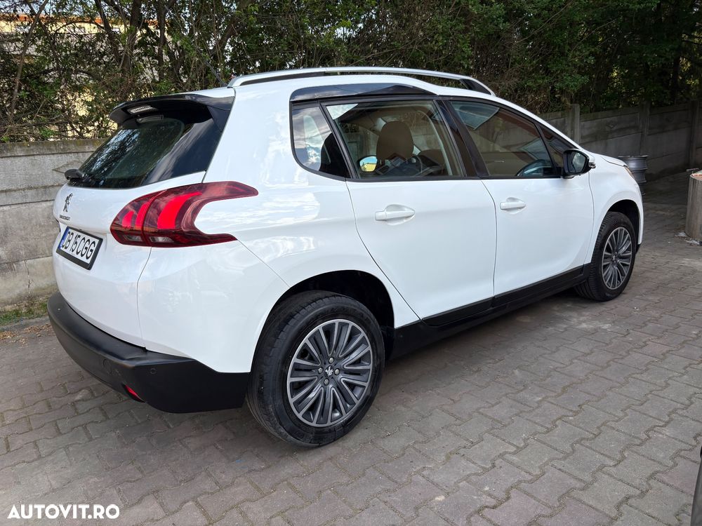 Peugeot 2008 PureTech 110 Stop&Start Business-Line - 7