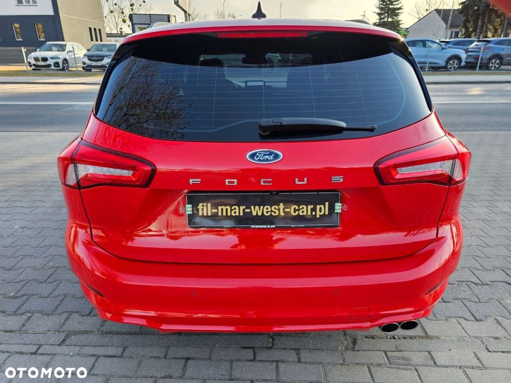 Ford Focus - 12