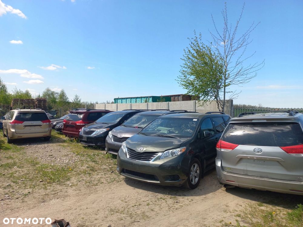 Toyota Previa II Camry 2,4 vvti Wtrysk paliwa 23250-28020 - 4
