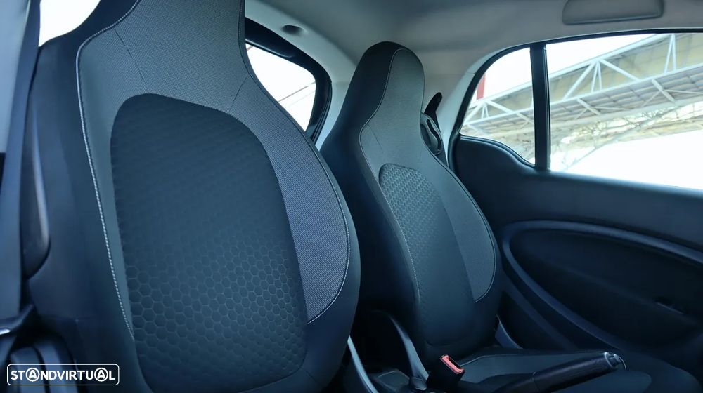 Smart ForTwo Coupé EQ passion - 34