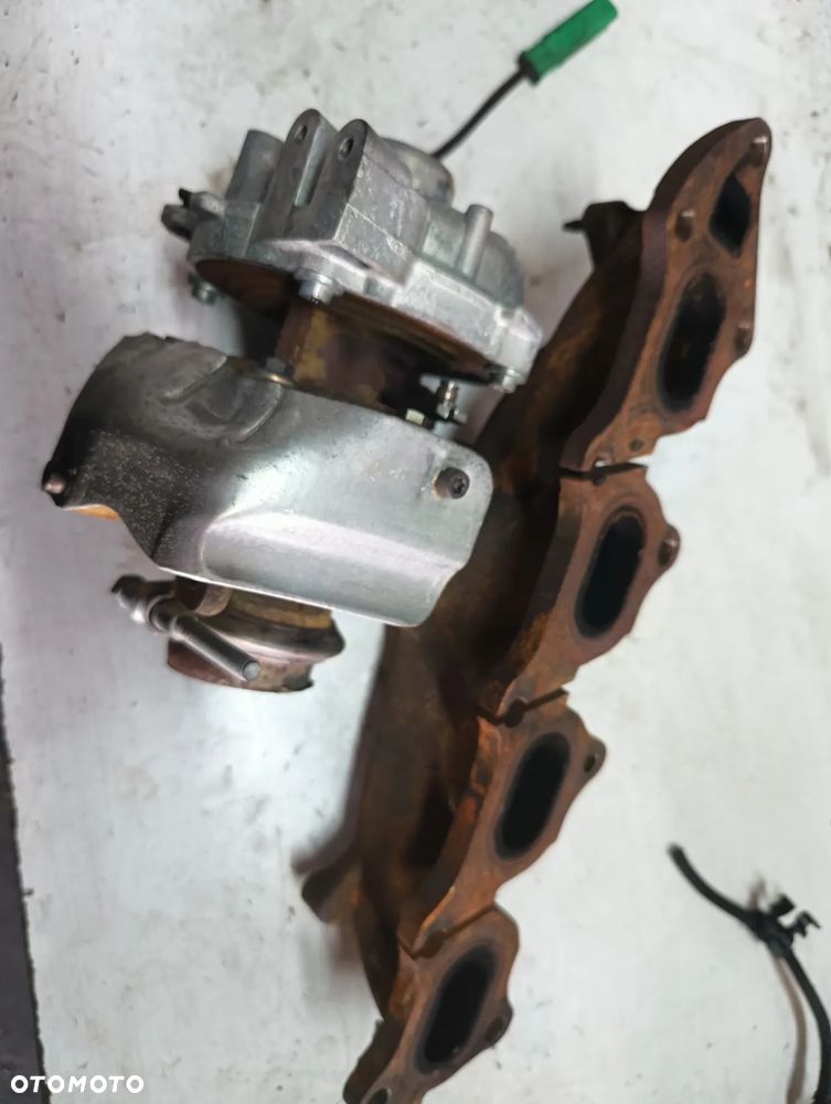 Turbosprezarka CITROEN PEUGEOT 2.0 HDI9807873180 - 2
