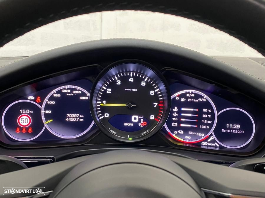 Porsche Panamera 4 E-Hybrid Platinum Edition - 51