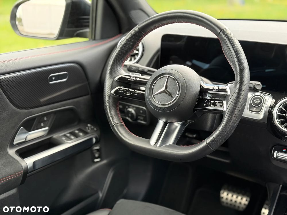 Mercedes-Benz GLB 200 d 8G-DCT AMG Line - 28