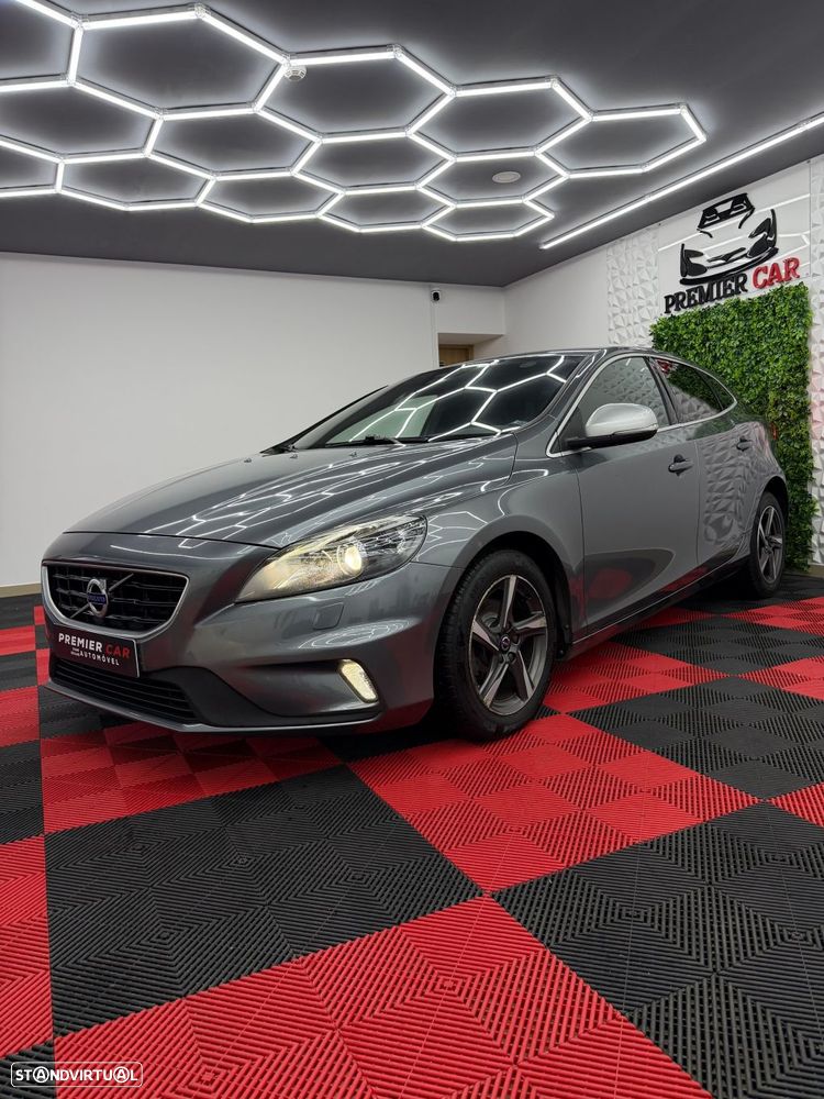 Volvo V40 2.0 D2 R-Design - 5