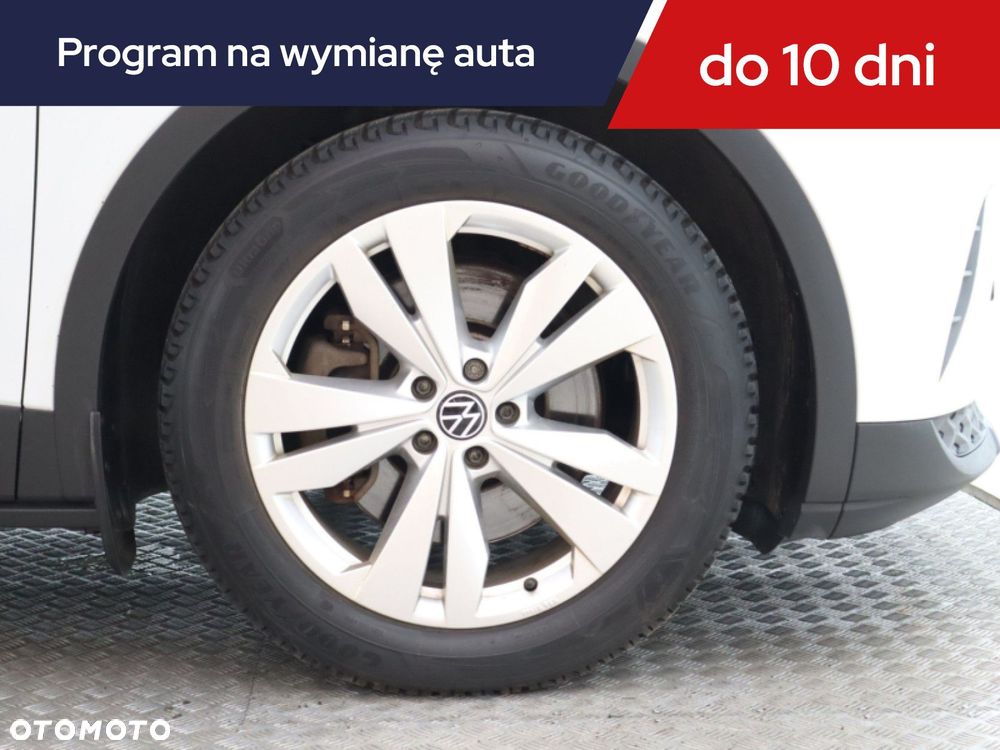 Volkswagen ID.4 - 17