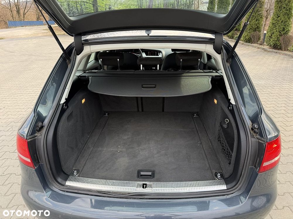 Audi A4 Avant 2.0 TDI DPF Ambition - 11