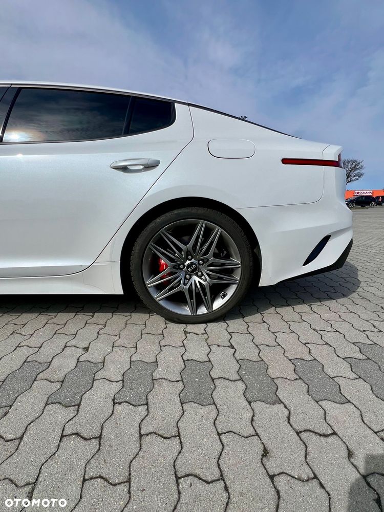 Kia Stinger 3.3 T-GDI V6 GT Prestige Line AWD - 12