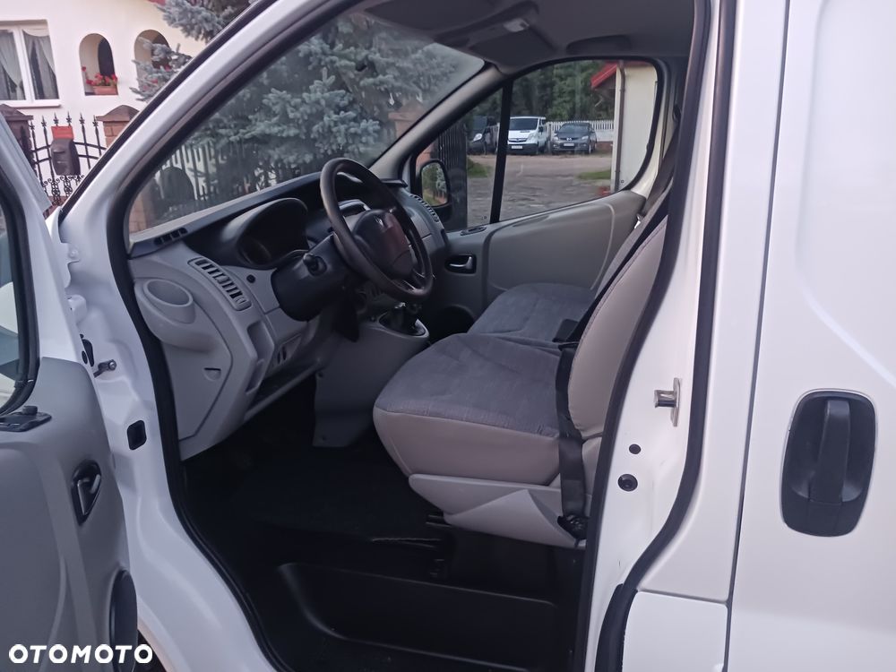 Renault Trafic - 15