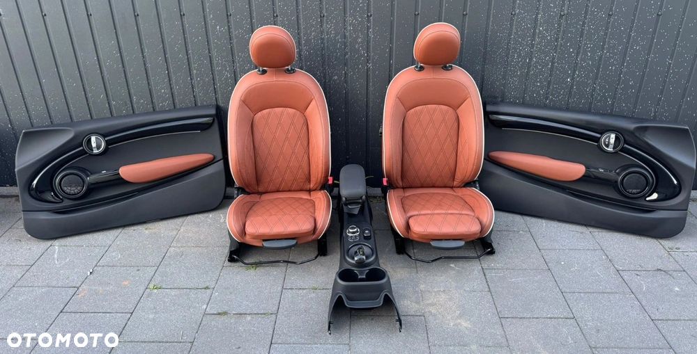 FOTELE TAPICERKA MINI COOPER ONE F56 BEV SPORT GRZANE HARMAN CHESTER BROWN - 1