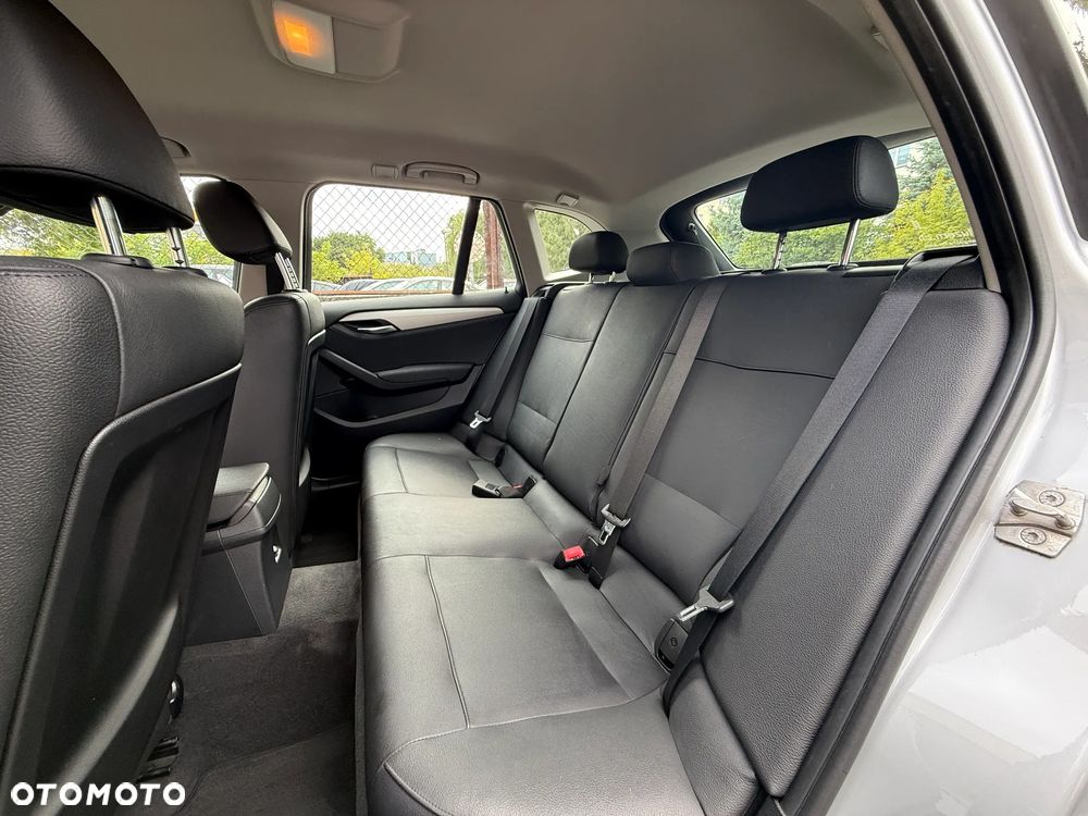 BMW X1 xDrive20i - 18