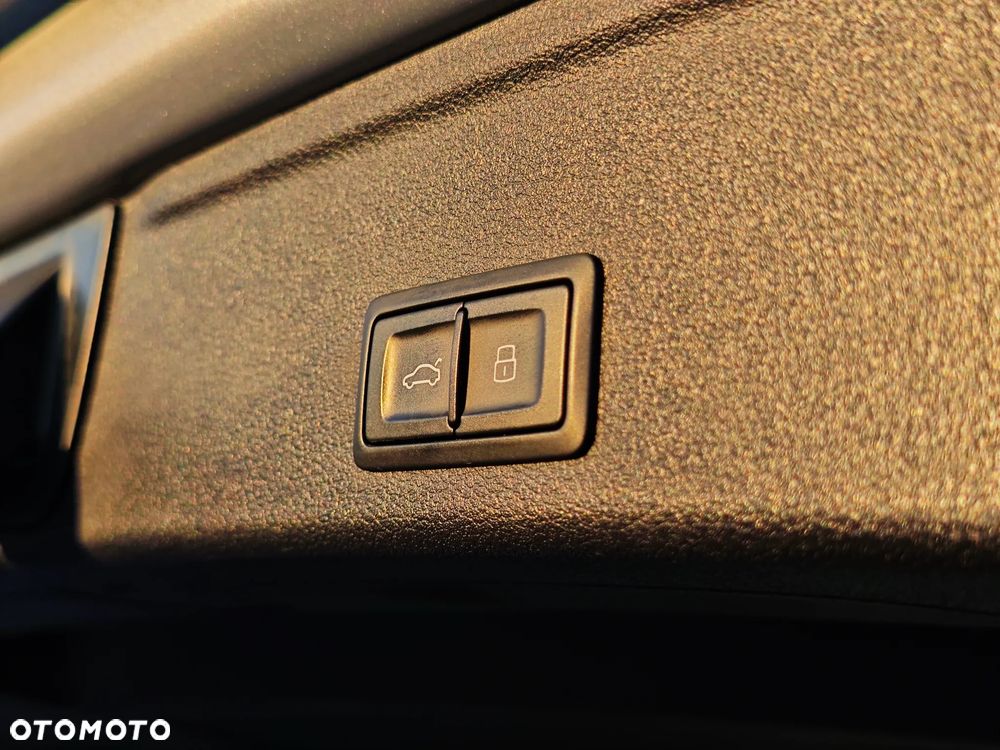 Audi A4 Allroad - 37