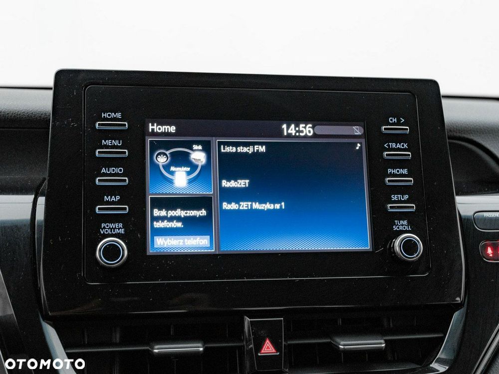 Toyota Camry - 19
