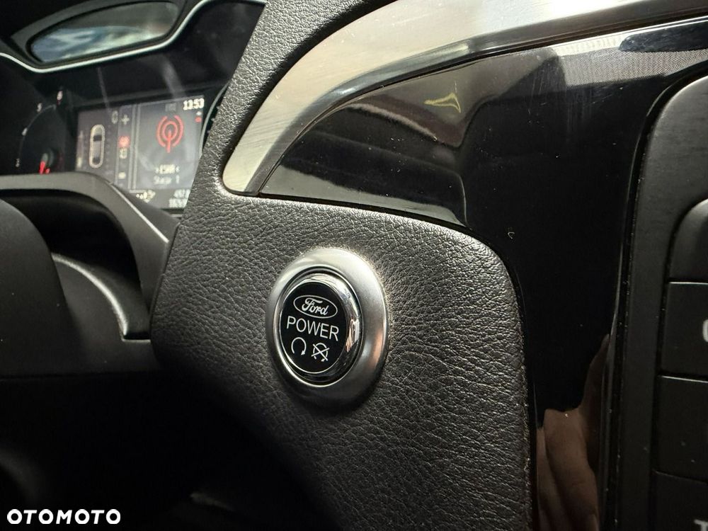 Ford S-Max 2.0 TDCi DPF Titanium X - 29