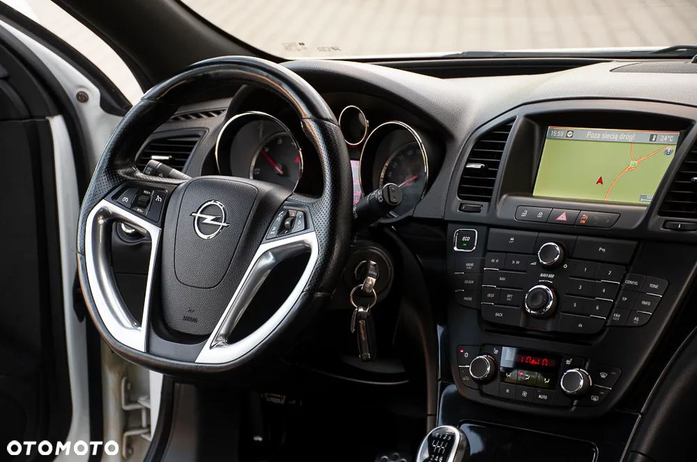 Opel Insignia 2.0 CDTI - 18