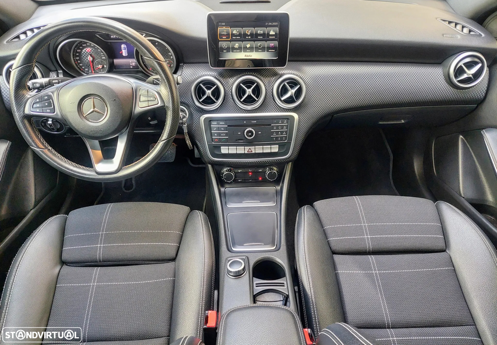 Mercedes-Benz A 180 d Urban Aut. - 31