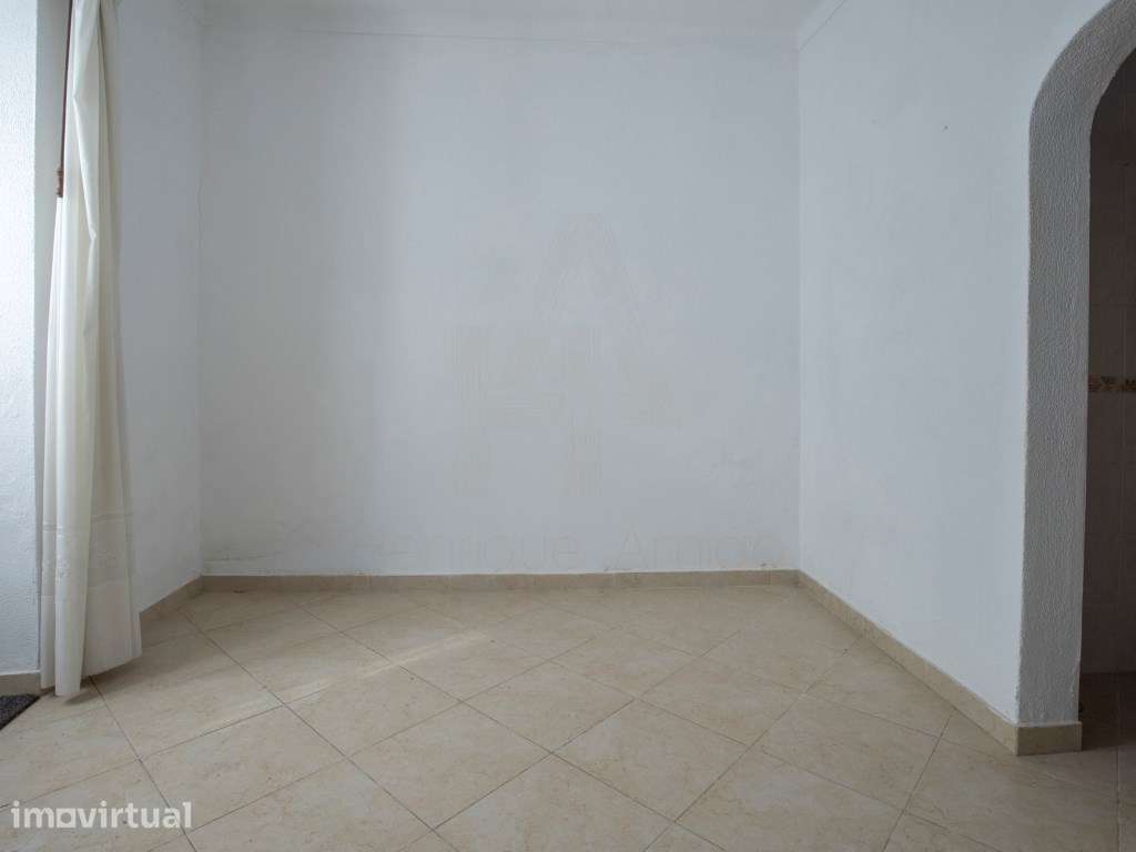 EXCLUSIVO | Apartamento T1 - Rua da Fortaleza, Sesimbra - Grande imagem: 4/19