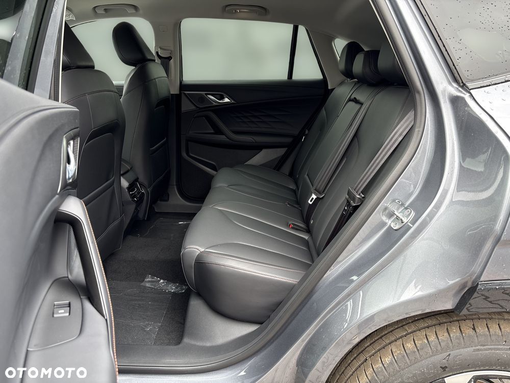 MG HS 1.5T HEV+ Exclusive - 13