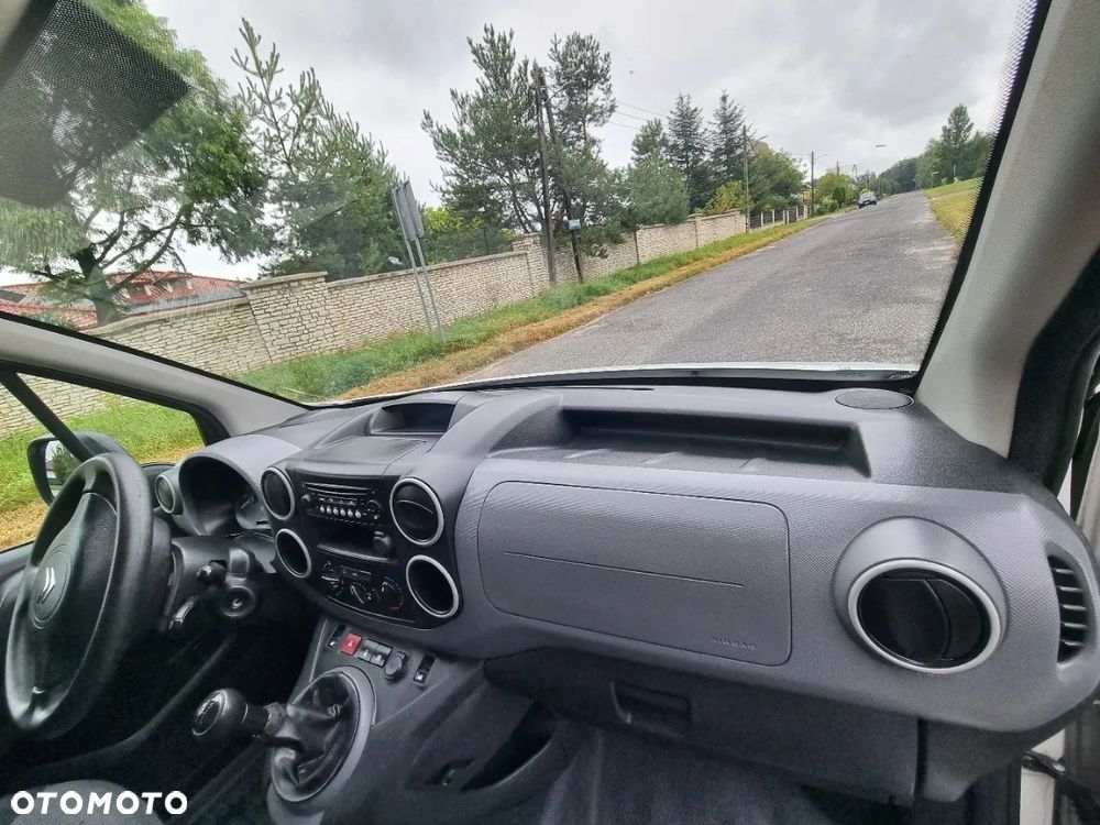 Citroën BERLINGO - 11