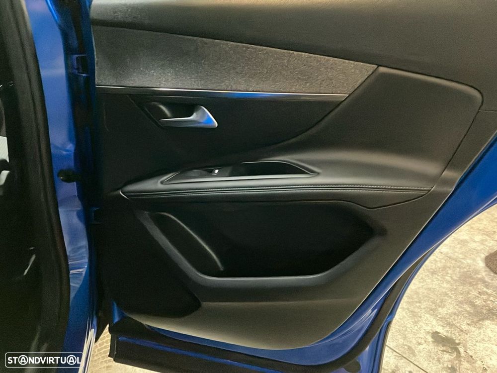 Peugeot 3008 1.2 PureTech Allure EAT8 - 20