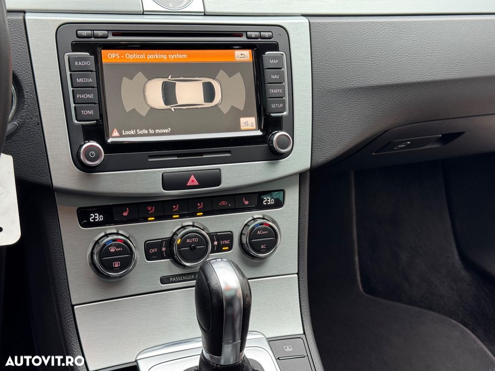 Volkswagen Passat CC 2.0 TDI BlueMotion Technology DSG Exclusive - 26