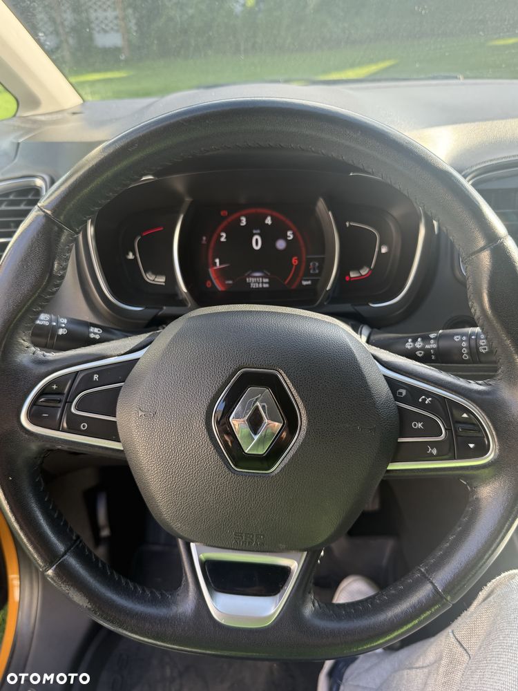 Renault Scenic - 7