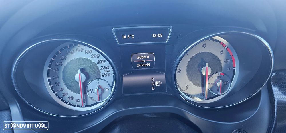 Mercedes-Benz CLA 220 CDI Aut. - 13