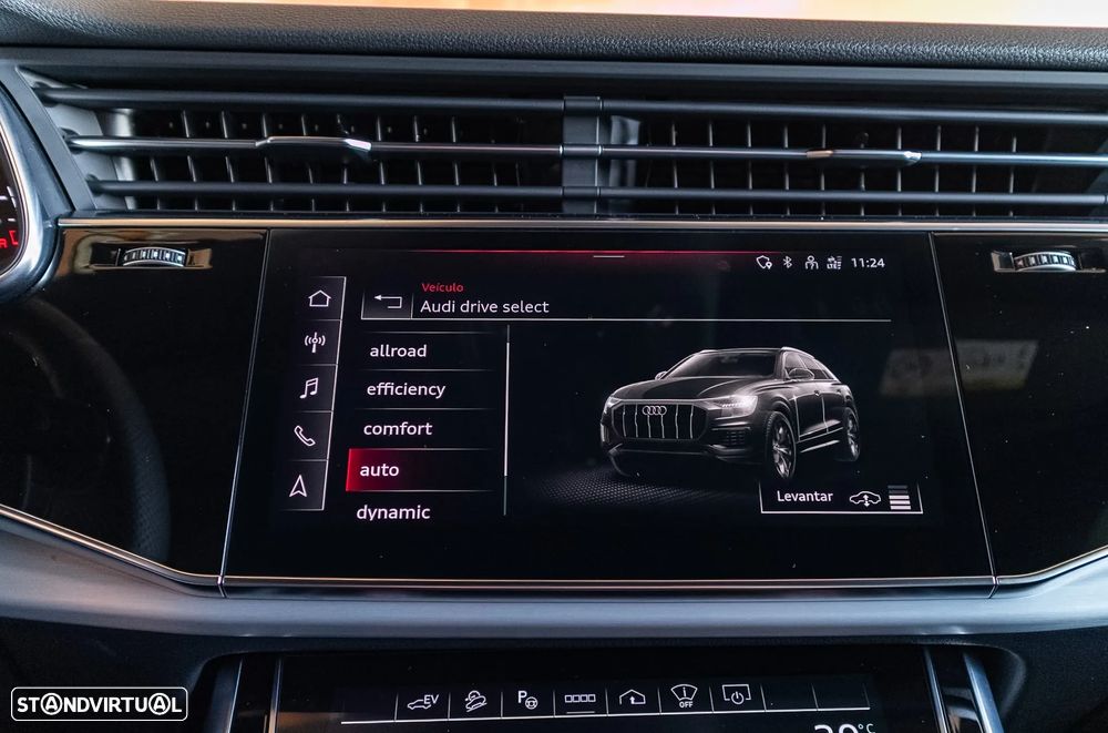 Audi Q8 60 TFSIe quattro S line Tiptronic - 22