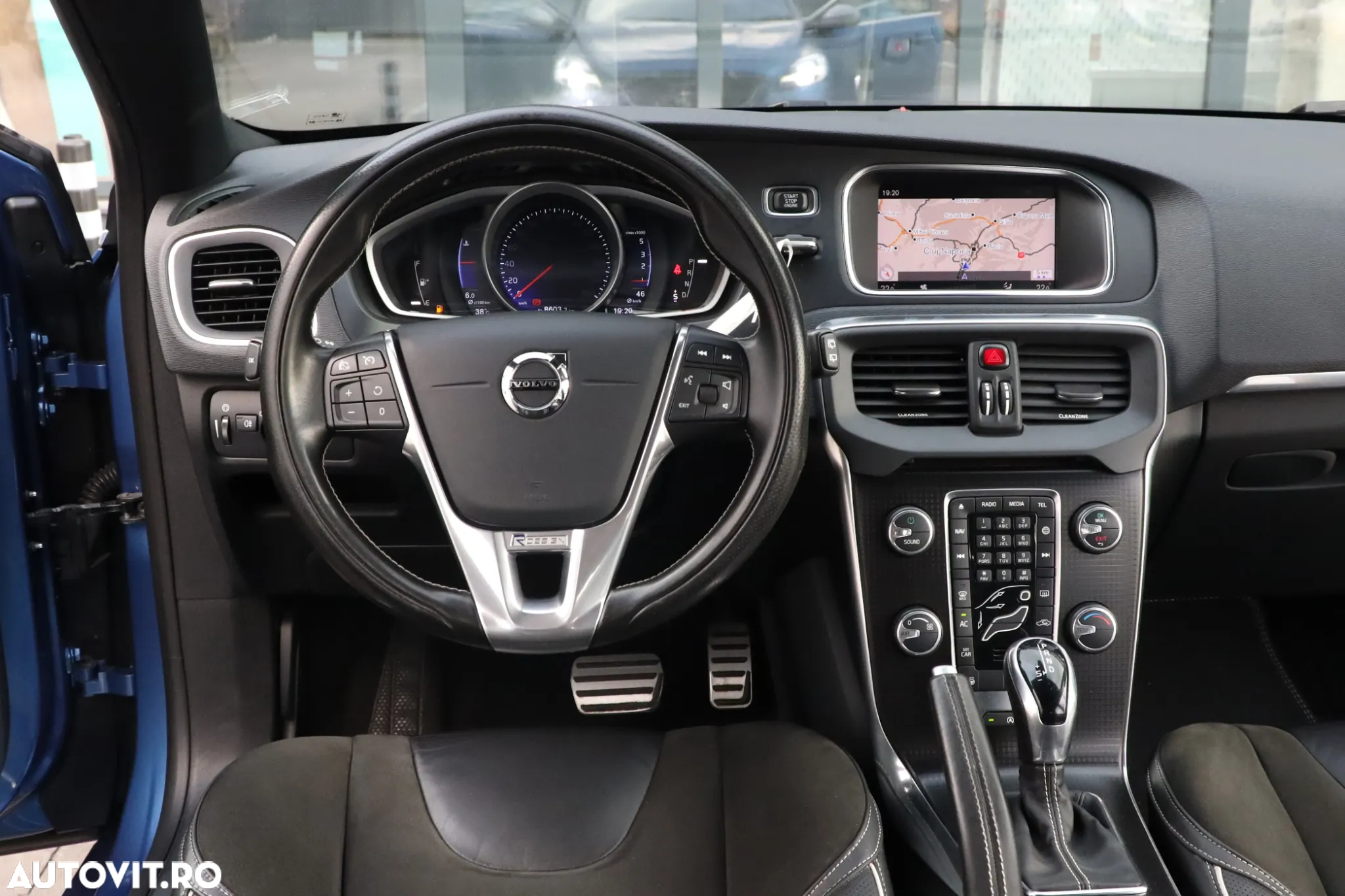 Volvo V40 D3 Geartronic RDesign - 7