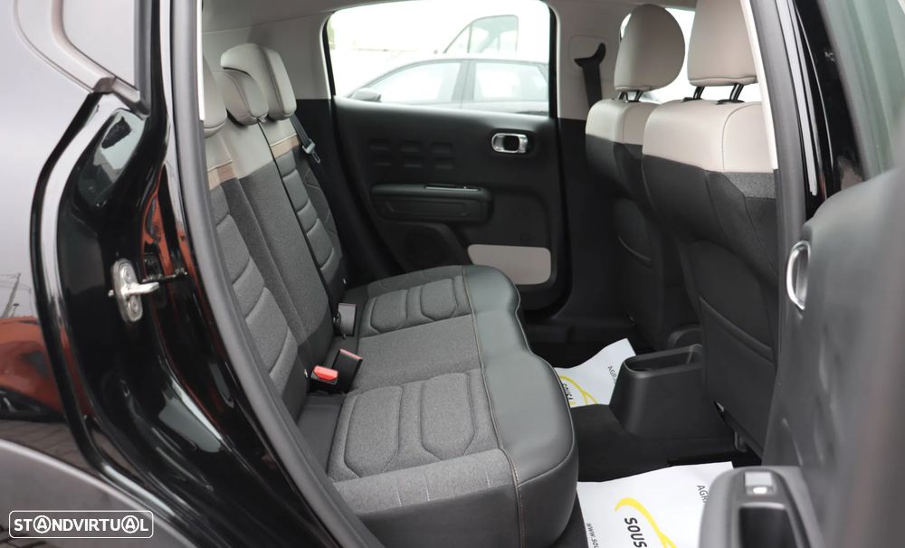 Citroën C3 1.2 PureTech Shine EAT6 - 15