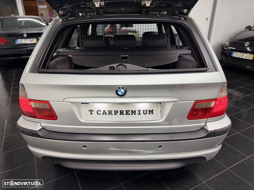 BMW 320 d Touring - 10