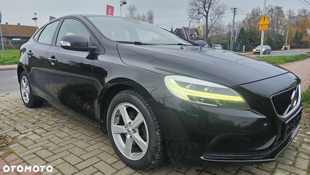 Volvo V40 D2 Momentum - 15