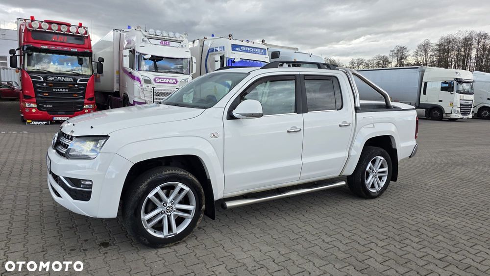 Volkswagen Amarok - 1