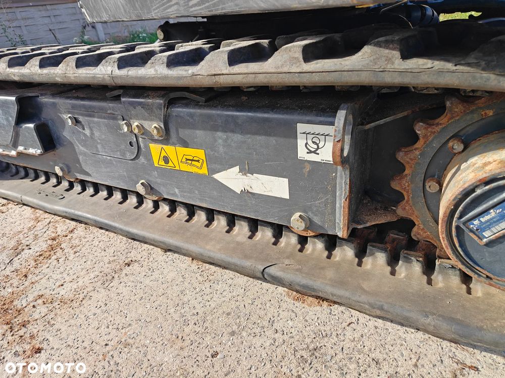 Bobcat E19 - 9
