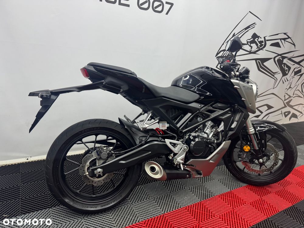 Honda CB - 4