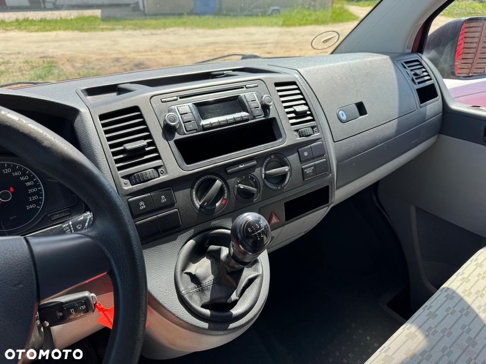 Volkswagen Transporter T5 - 15