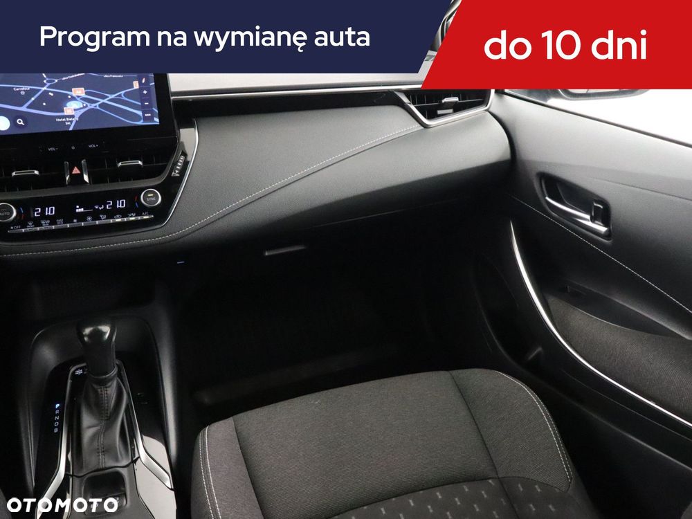 Toyota Corolla - 10