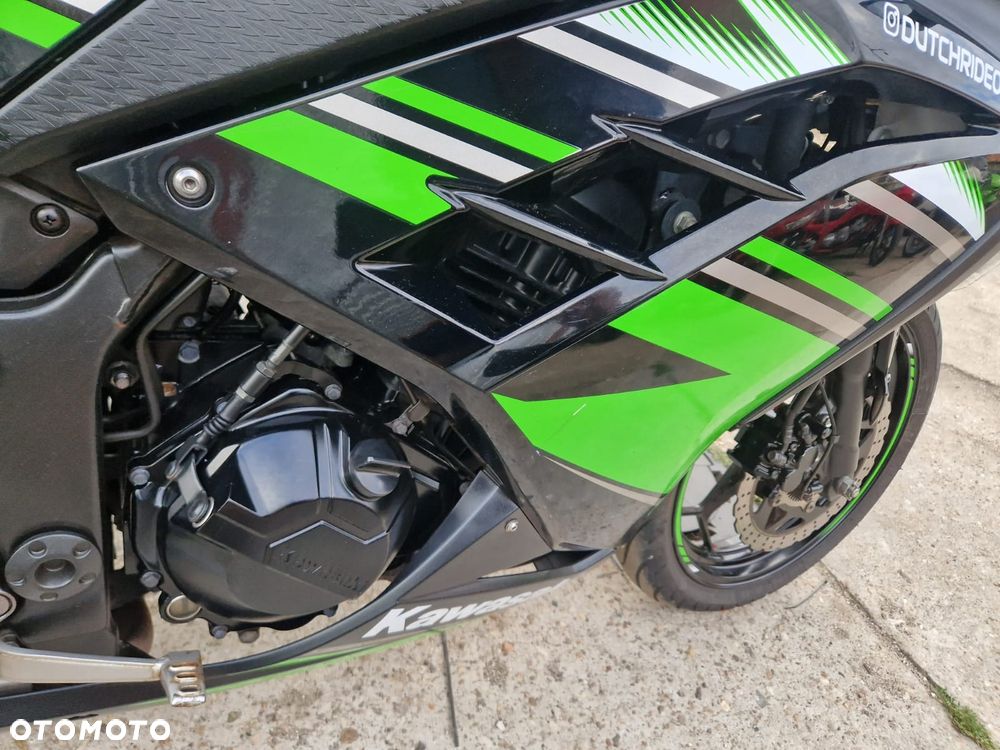 Kawasaki Ninja 300 ABS - 16