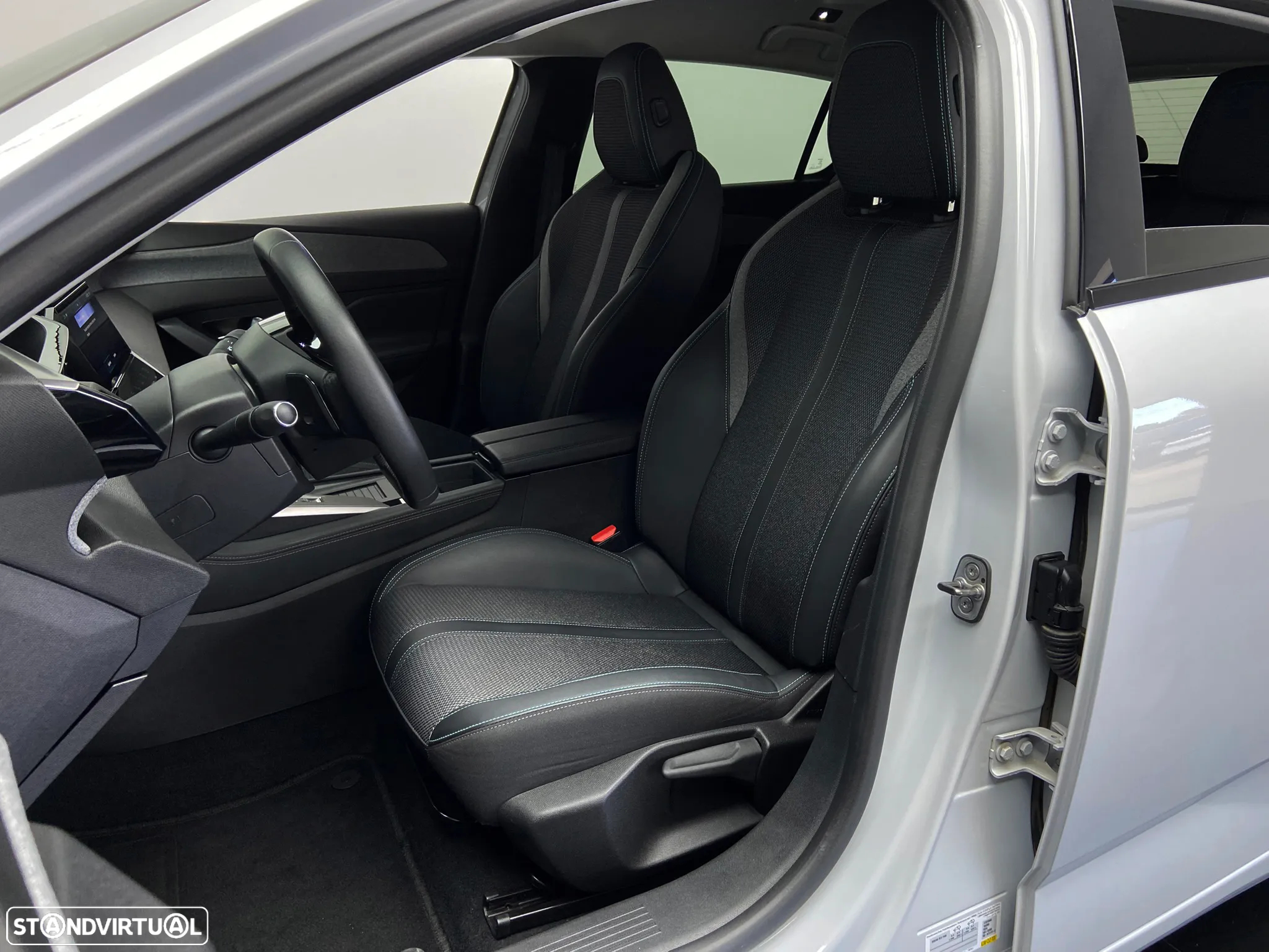 Peugeot 308 1.5 BlueHDi Allure EAT8 - 9