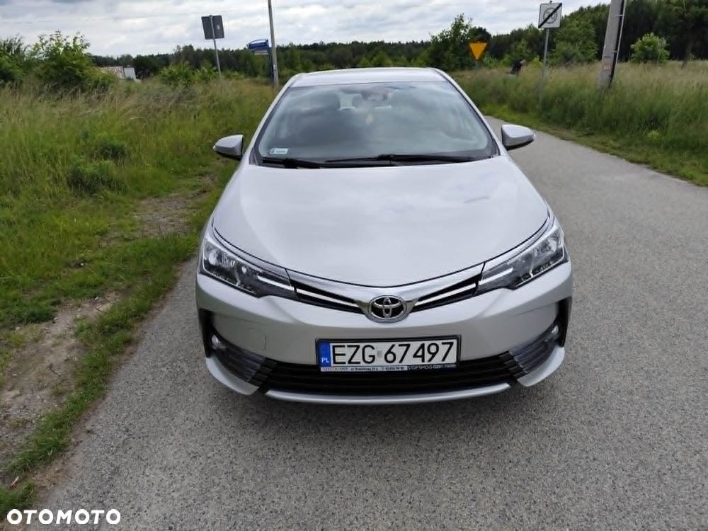 Toyota Corolla 1.6 Premium - 7