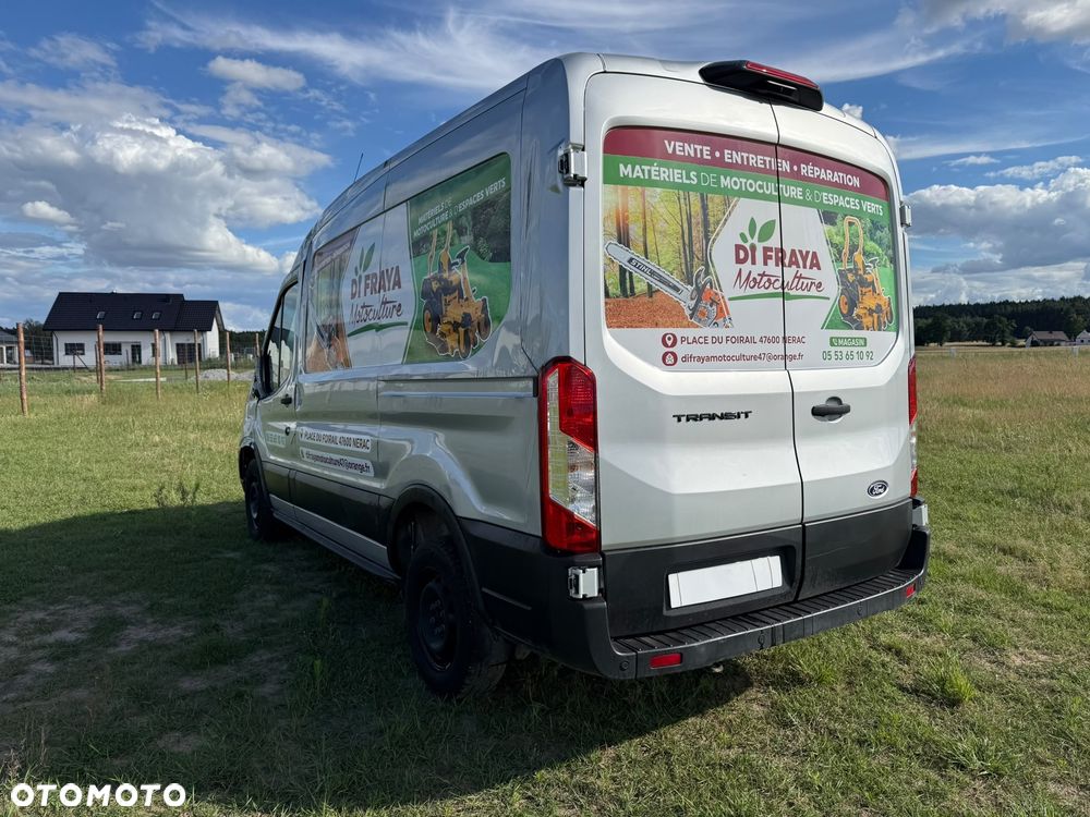 Ford Transit - 23