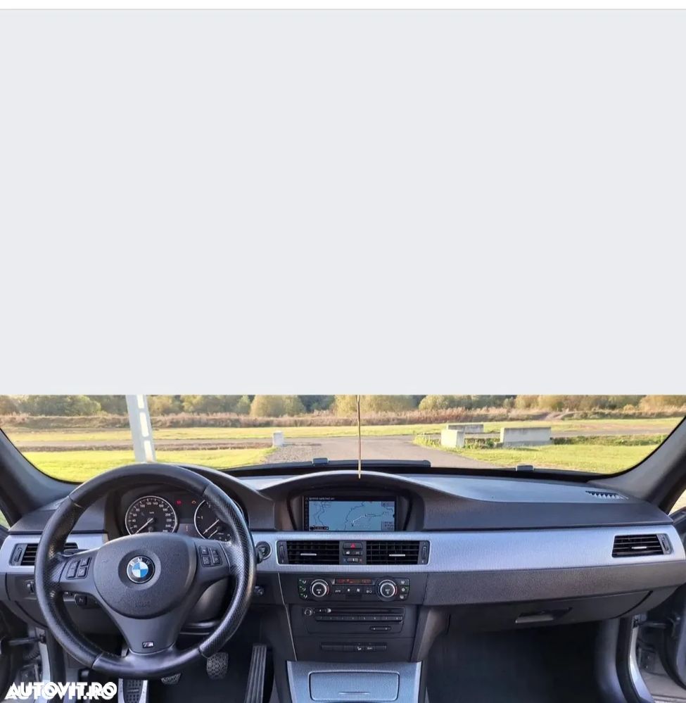 BMW Seria 3 320d xDrive DPF - 9