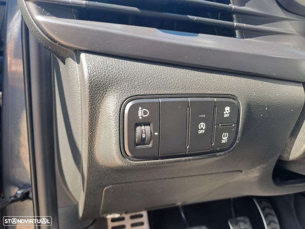 Hyundai Bayon 1.0 T-GDI Premium - 17